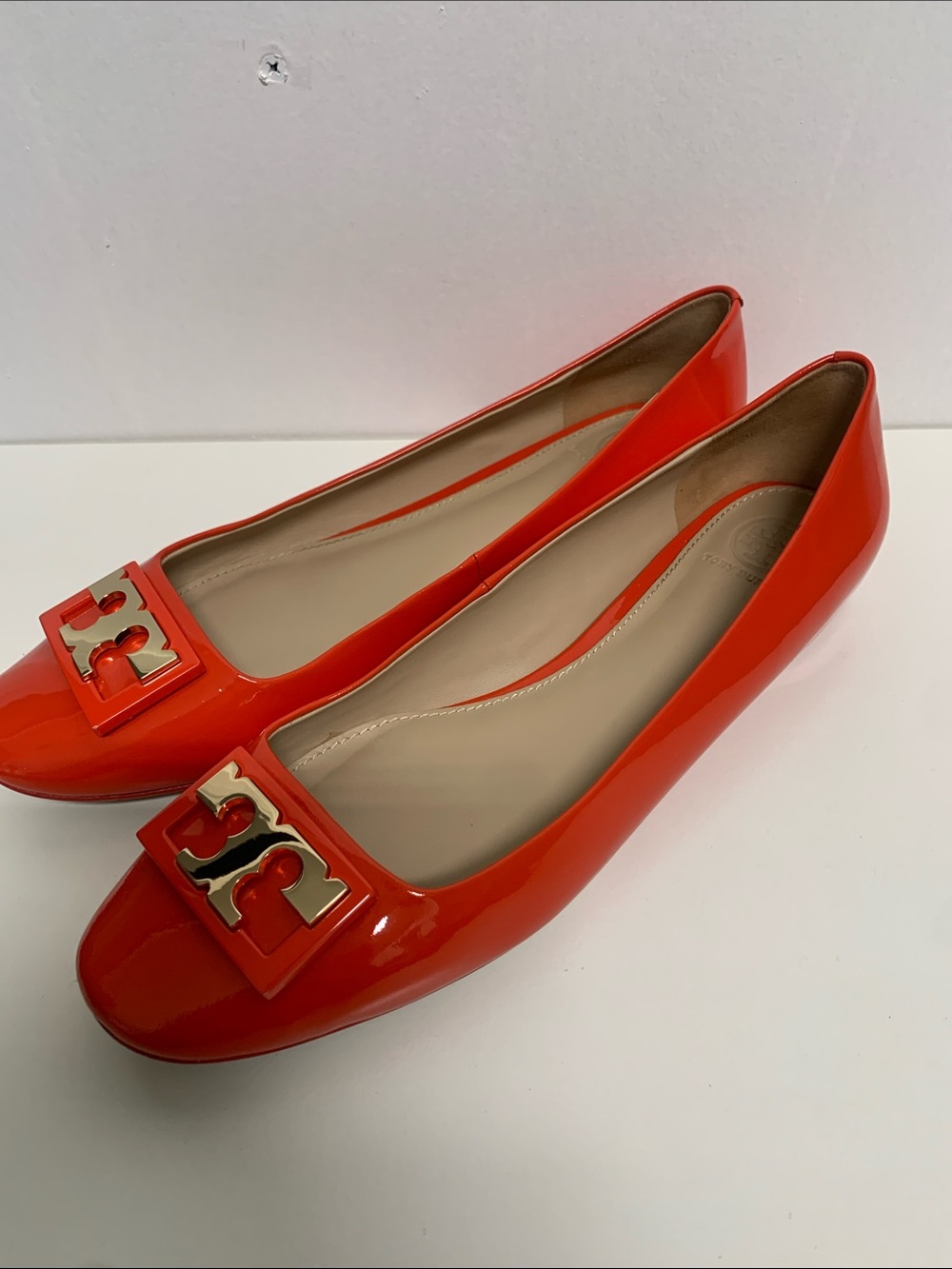 Tory Burch Gigi Pumps in Samba Color - Picture 4 of 9